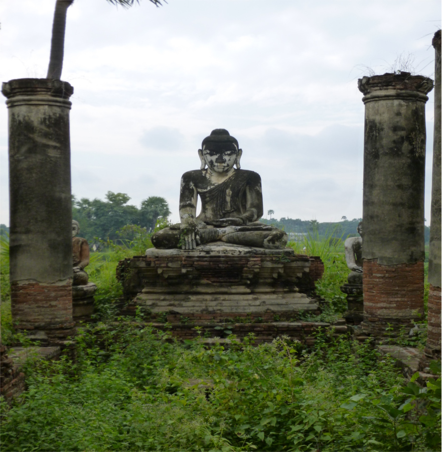 Temple en brique à Ava